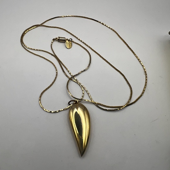 PARK LANE 30" CHAIN Gold Tone 1.5" Tear Drop Pendant Necklace - Picture 4 of 6